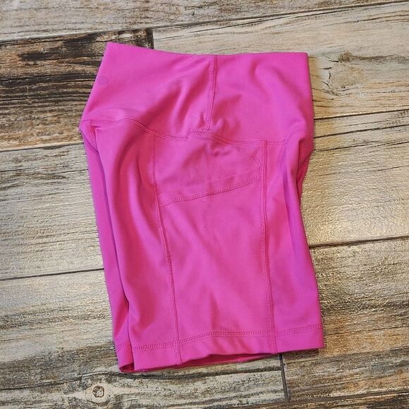 🔹️NWT Yogalicious Hot Pink Lux Tribeca Side Pockets 5" Bike Shorts XSmall - Picture 4 of 10